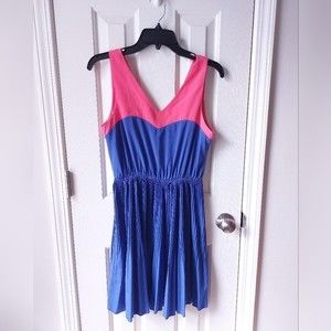 Everly - Blue & Pink Sleeveless Mini Knee-Length Dress Pleated Skirt